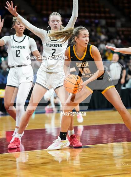 Thumbnail 1 in Green Mountain vs Roosevelt (CHSAA 5A Great 8) photogallery.