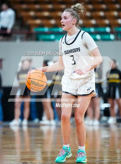 Thumbnail 3 in Green Mountain vs Roosevelt (CHSAA 5A Great 8) photogallery.