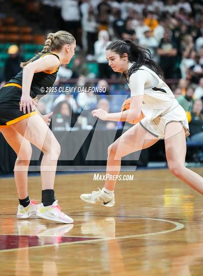 Thumbnail 2 in Green Mountain vs Roosevelt (CHSAA 5A Great 8) photogallery.