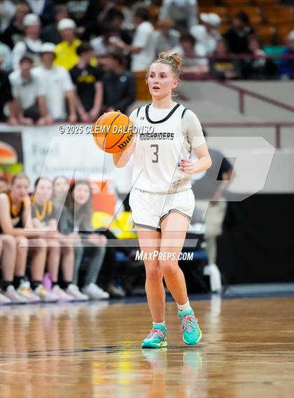 Thumbnail 1 in Green Mountain vs Roosevelt (CHSAA 5A Great 8) photogallery.