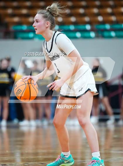 Thumbnail 1 in Green Mountain vs Roosevelt (CHSAA 5A Great 8) photogallery.