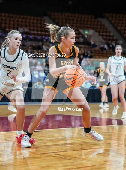 Thumbnail 2 in Green Mountain vs Roosevelt (CHSAA 5A Great 8) photogallery.