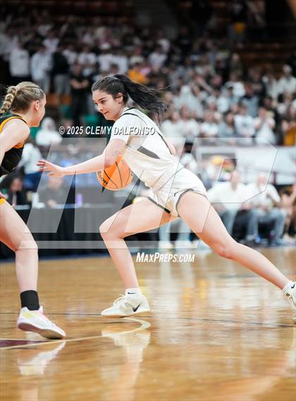 Thumbnail 3 in Green Mountain vs Roosevelt (CHSAA 5A Great 8) photogallery.