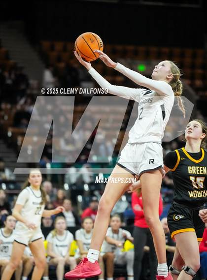 Thumbnail 1 in Green Mountain vs Roosevelt (CHSAA 5A Great 8) photogallery.