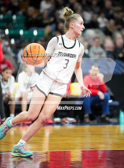 Thumbnail 1 in Green Mountain vs Roosevelt (CHSAA 5A Great 8) photogallery.