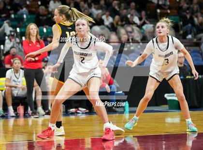 Thumbnail 2 in Green Mountain vs Roosevelt (CHSAA 5A Great 8) photogallery.