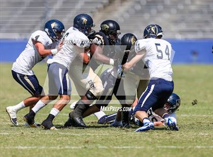 Thumbnail 3 in Plano East vs. Dallas Jesuit (Cotton Bowl Prep Showcase) photogallery.