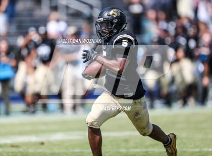 Thumbnail 3 in Plano East vs. Dallas Jesuit (Cotton Bowl Prep Showcase) photogallery.