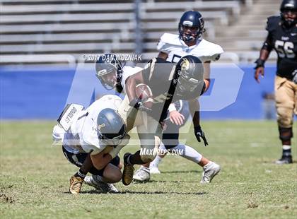Thumbnail 2 in Plano East vs. Dallas Jesuit (Cotton Bowl Prep Showcase) photogallery.