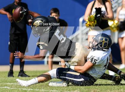 Thumbnail 1 in Plano East vs. Dallas Jesuit (Cotton Bowl Prep Showcase) photogallery.
