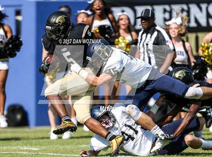 Thumbnail 3 in Plano East vs. Dallas Jesuit (Cotton Bowl Prep Showcase) photogallery.