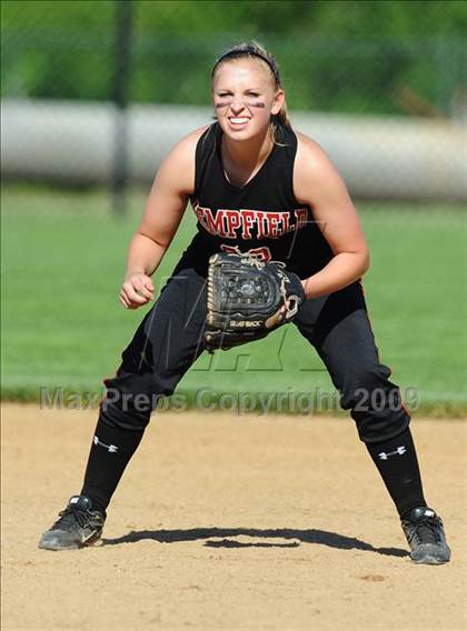 Thumbnail 1 in Hempfield vs Elizabethtown (PIAA District 3 First Round) photogallery.