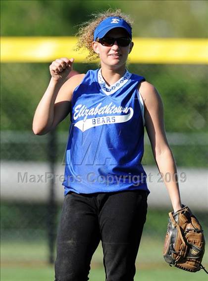 Thumbnail 3 in Hempfield vs Elizabethtown (PIAA District 3 First Round) photogallery.