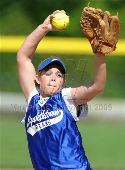 Thumbnail 3 in Hempfield vs Elizabethtown (PIAA District 3 First Round) photogallery.