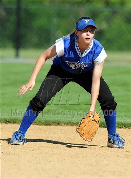 Thumbnail 2 in Hempfield vs Elizabethtown (PIAA District 3 First Round) photogallery.