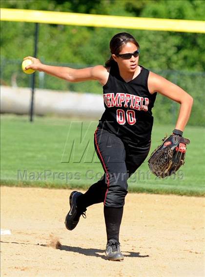 Thumbnail 1 in Hempfield vs Elizabethtown (PIAA District 3 First Round) photogallery.