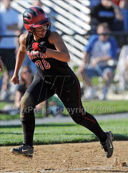 Thumbnail 1 in Hempfield vs Elizabethtown (PIAA District 3 First Round) photogallery.