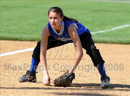 Thumbnail 3 in Hempfield vs Elizabethtown (PIAA District 3 First Round) photogallery.