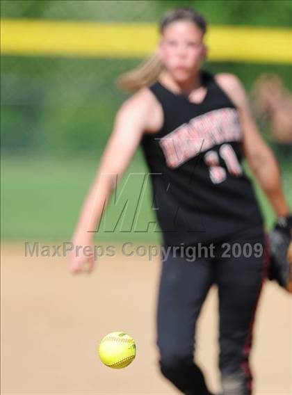 Thumbnail 3 in Hempfield vs Elizabethtown (PIAA District 3 First Round) photogallery.