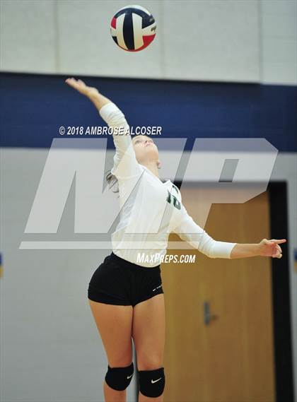 Thumbnail 3 in Cypress Park vs. Mayde Creek (CFISD/Katy Classic) photogallery.