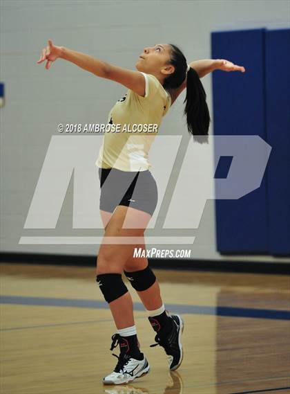 Thumbnail 1 in Cypress Park vs. Mayde Creek (CFISD/Katy Classic) photogallery.