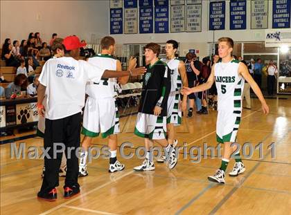 Thumbnail 1 in Thousand Oaks vs. Torrance (MaxPreps Holiday Classic) photogallery.
