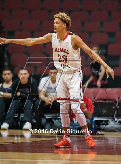 Thumbnail 1 in Paradise Valley vs. Nogales (AIA Division 2 Quarterfinal) photogallery.