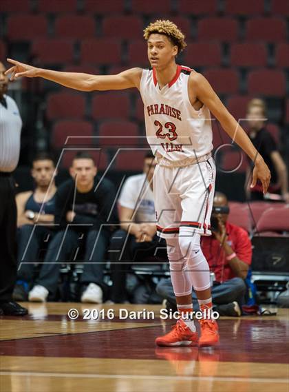 Thumbnail 2 in Paradise Valley vs. Nogales (AIA Division 2 Quarterfinal) photogallery.