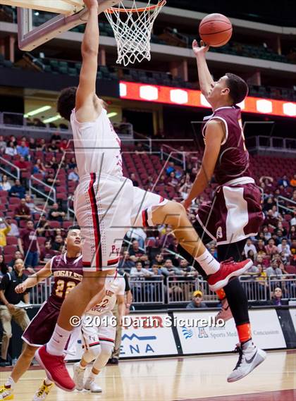 Thumbnail 1 in Paradise Valley vs. Nogales (AIA Division 2 Quarterfinal) photogallery.