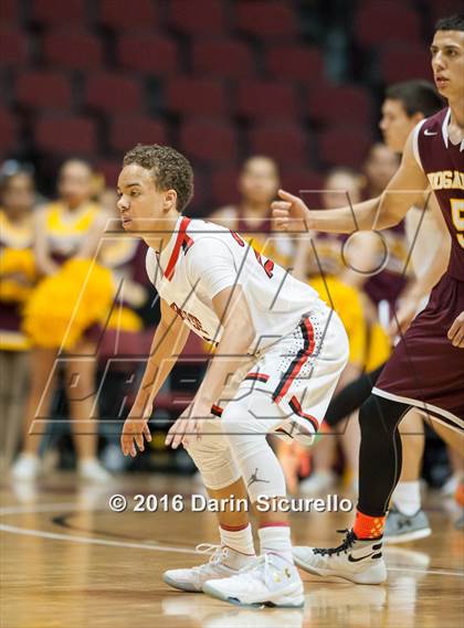 Thumbnail 2 in Paradise Valley vs. Nogales (AIA Division 2 Quarterfinal) photogallery.
