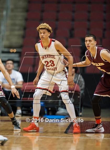 Thumbnail 3 in Paradise Valley vs. Nogales (AIA Division 2 Quarterfinal) photogallery.