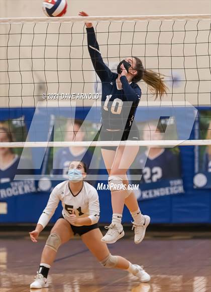 Thumbnail 2 in Cape Elizabeth @ Yarmouth (MPA Class B State Final) photogallery.
