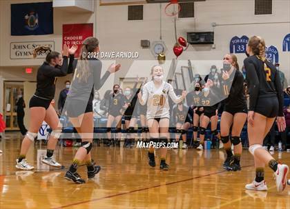 Thumbnail 2 in Cape Elizabeth @ Yarmouth (MPA Class B State Final) photogallery.