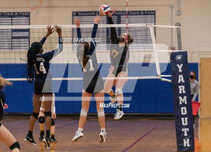 Thumbnail 2 in Cape Elizabeth @ Yarmouth (MPA Class B State Final) photogallery.