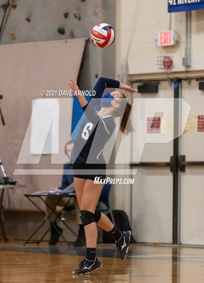Thumbnail 3 in Cape Elizabeth @ Yarmouth (MPA Class B State Final) photogallery.