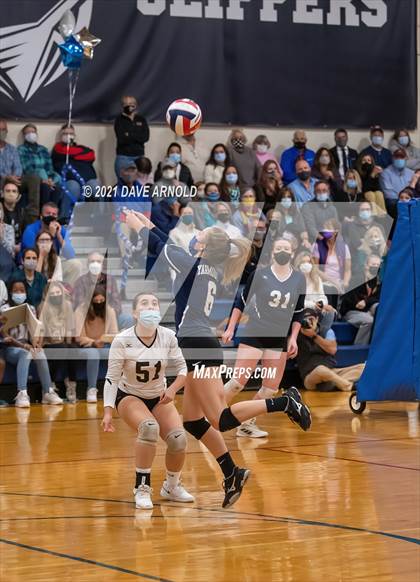 Thumbnail 1 in Cape Elizabeth @ Yarmouth (MPA Class B State Final) photogallery.