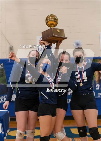 Thumbnail 3 in Cape Elizabeth @ Yarmouth (MPA Class B State Final) photogallery.