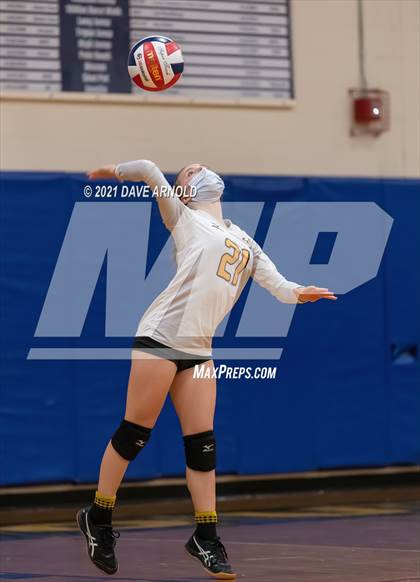 Thumbnail 3 in Cape Elizabeth @ Yarmouth (MPA Class B State Final) photogallery.