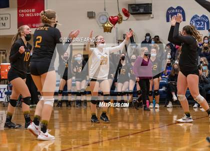 Thumbnail 3 in Cape Elizabeth @ Yarmouth (MPA Class B State Final) photogallery.