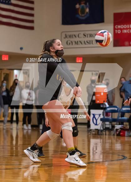 Thumbnail 3 in Cape Elizabeth @ Yarmouth (MPA Class B State Final) photogallery.