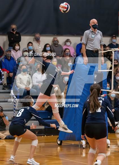 Thumbnail 3 in Cape Elizabeth @ Yarmouth (MPA Class B State Final) photogallery.