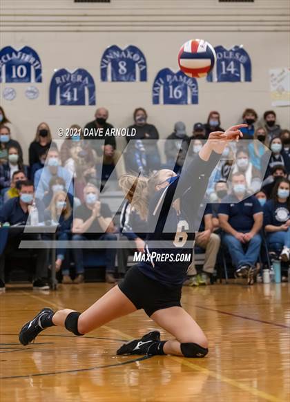 Thumbnail 2 in Cape Elizabeth @ Yarmouth (MPA Class B State Final) photogallery.