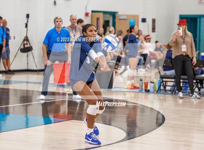 Thumbnail 1 in Sierra Canyon vs. Xavier College Prep (Durango Fall Classic) photogallery.