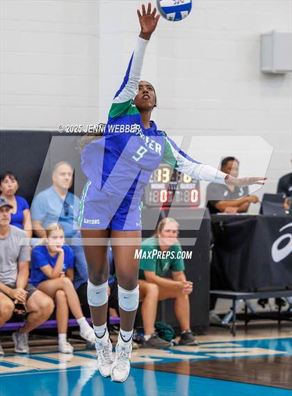 Thumbnail 1 in Sierra Canyon vs. Xavier College Prep (Durango Fall Classic) photogallery.