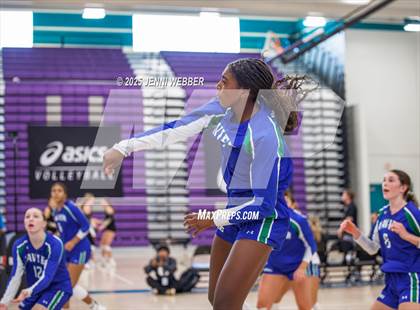 Thumbnail 3 in Sierra Canyon vs. Xavier College Prep (Durango Fall Classic) photogallery.