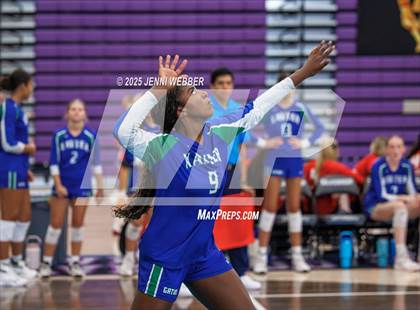 Thumbnail 1 in Sierra Canyon vs. Xavier College Prep (Durango Fall Classic) photogallery.