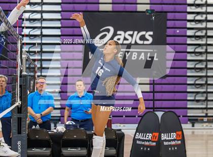 Thumbnail 2 in Sierra Canyon vs. Xavier College Prep (Durango Fall Classic) photogallery.