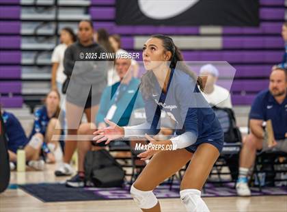 Thumbnail 1 in Sierra Canyon vs. Xavier College Prep (Durango Fall Classic) photogallery.