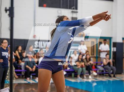 Thumbnail 3 in Sierra Canyon vs. Xavier College Prep (Durango Fall Classic) photogallery.