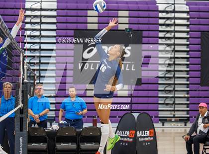 Thumbnail 3 in Sierra Canyon vs. Xavier College Prep (Durango Fall Classic) photogallery.